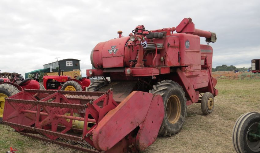 Massey Ferguson 415
