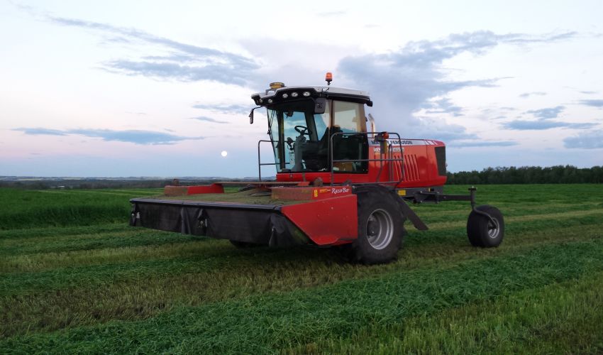 Massey Ferguson WR9740
