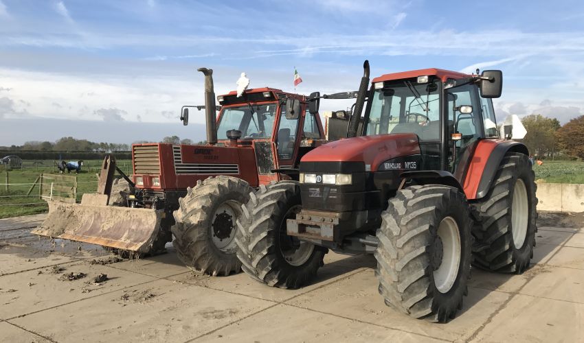 New Holland M 135