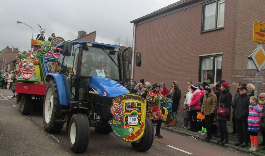New Holland TL80