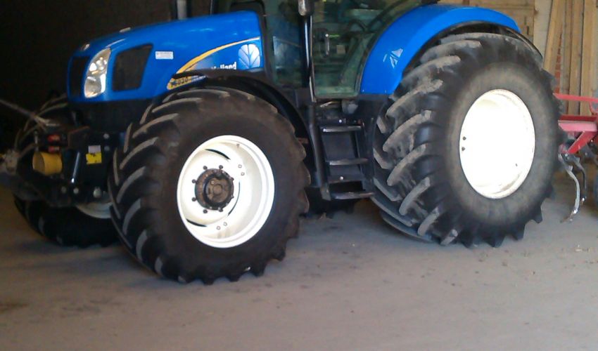 New Holland T 6020 Elite