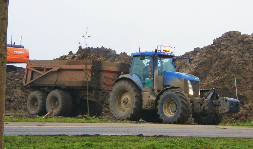 New Holland TG