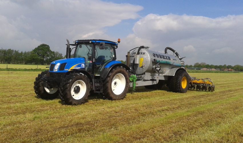 New Holland T 6010 Delta