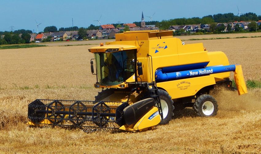 New Holland CSX7080