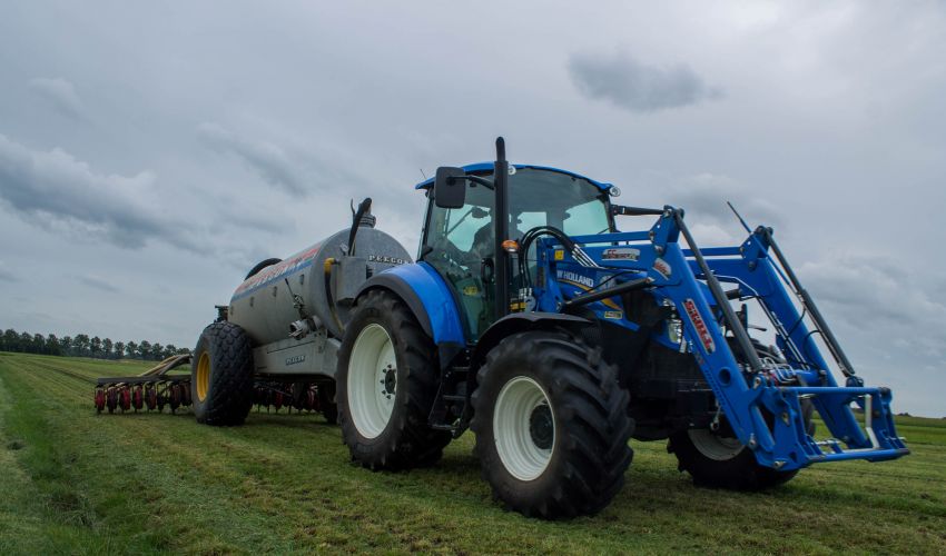 New Holland T 5.95