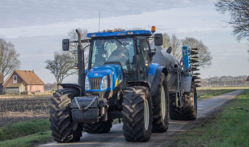 New Holland TS 125 A