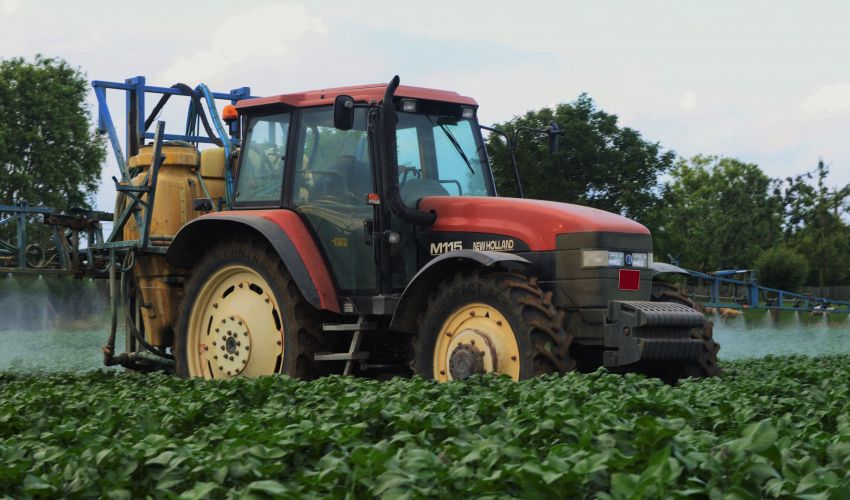 New Holland M 115