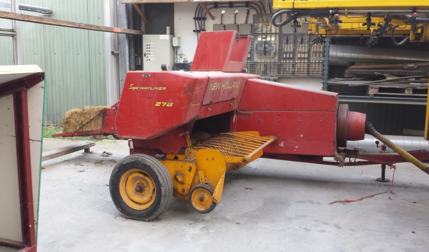 New Holland Hayliner 276