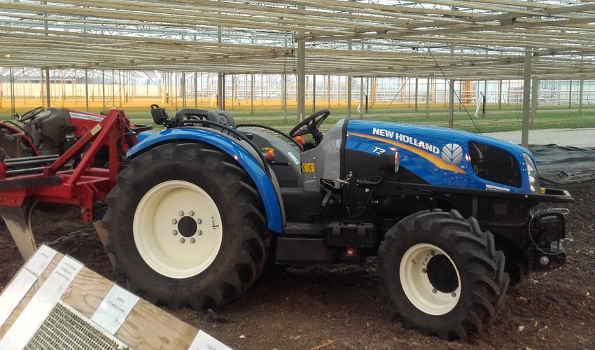 New Holland T 3.65