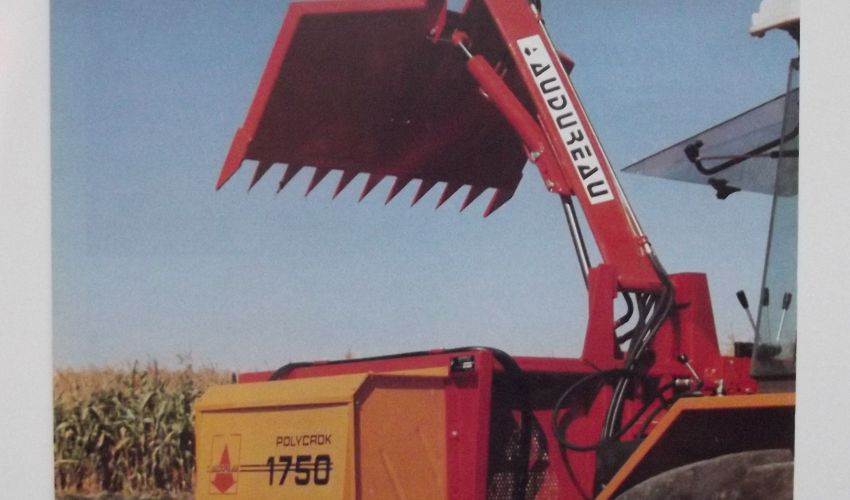 Audureau Folder