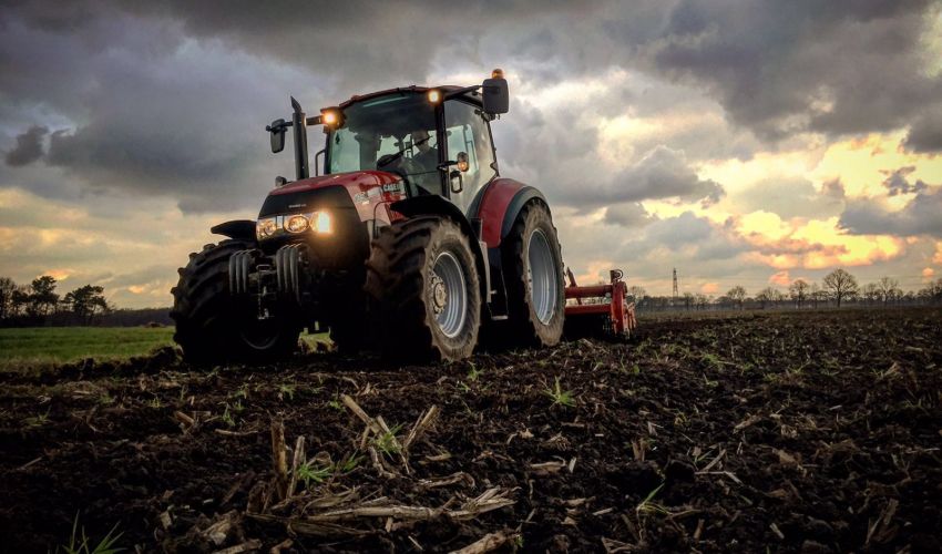 Case IH Farmall 105U Pro