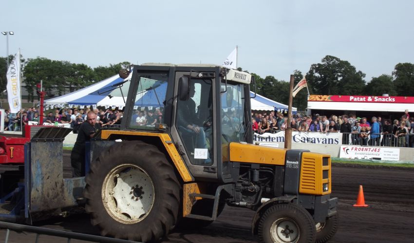 Renault 75-12 TS