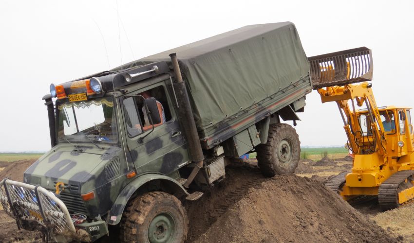 Unimog U1300L