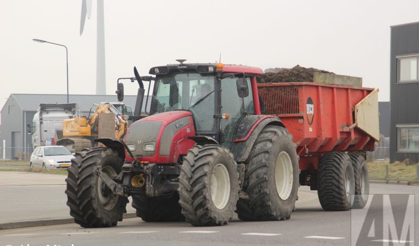 Valtra N111