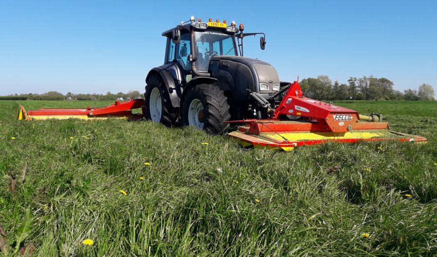 Valtra M-Serie