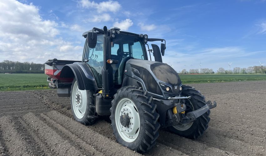 Valtra N124