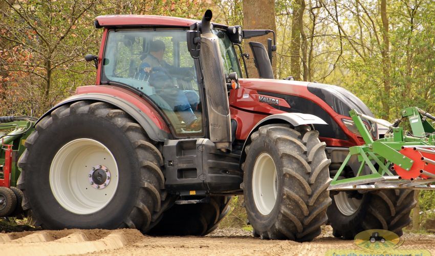 Valtra T234