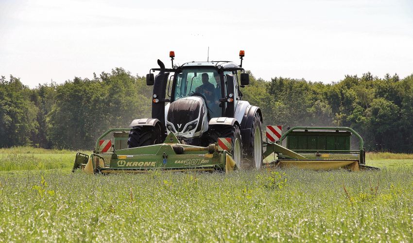 Valtra T194