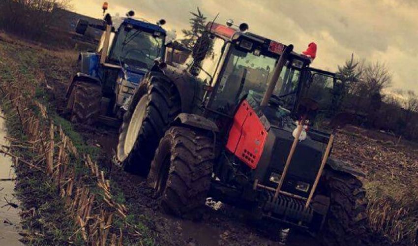 Valtra 8750