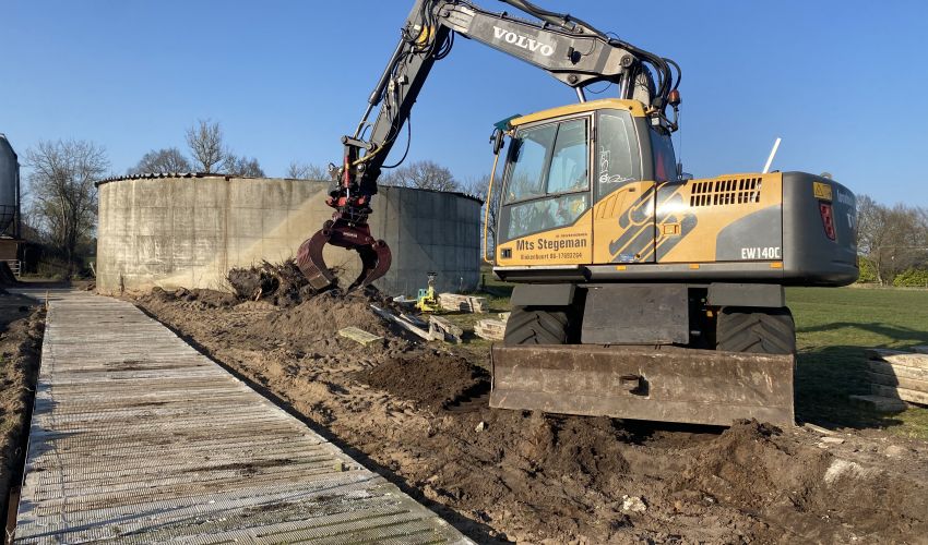 Volvo EW 140C