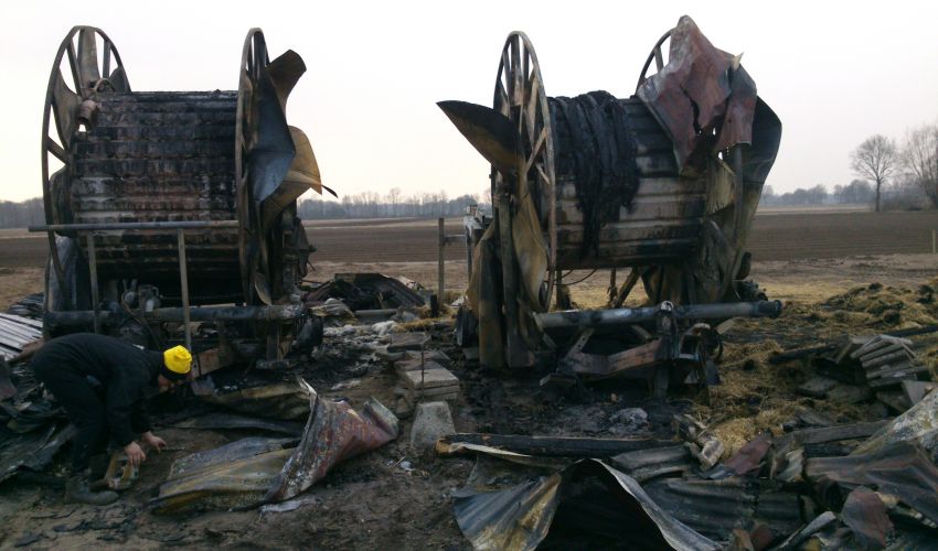 Werktuigen Oud Ijzer Caracteristicas / Ficha tecnica España