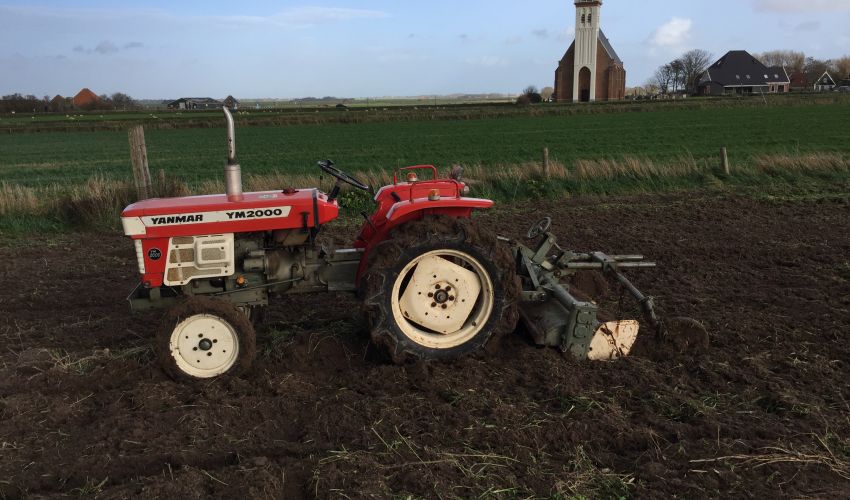 Yanmar ym 2000 Fiche technique / Info France