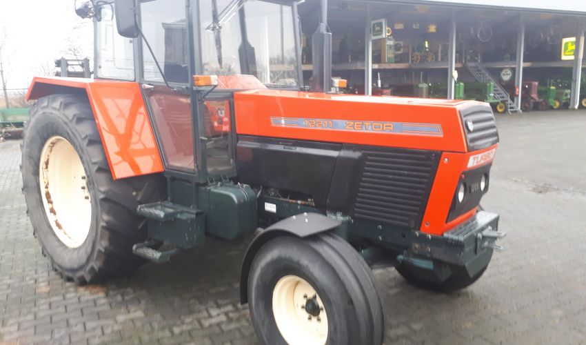 Zetor 12211