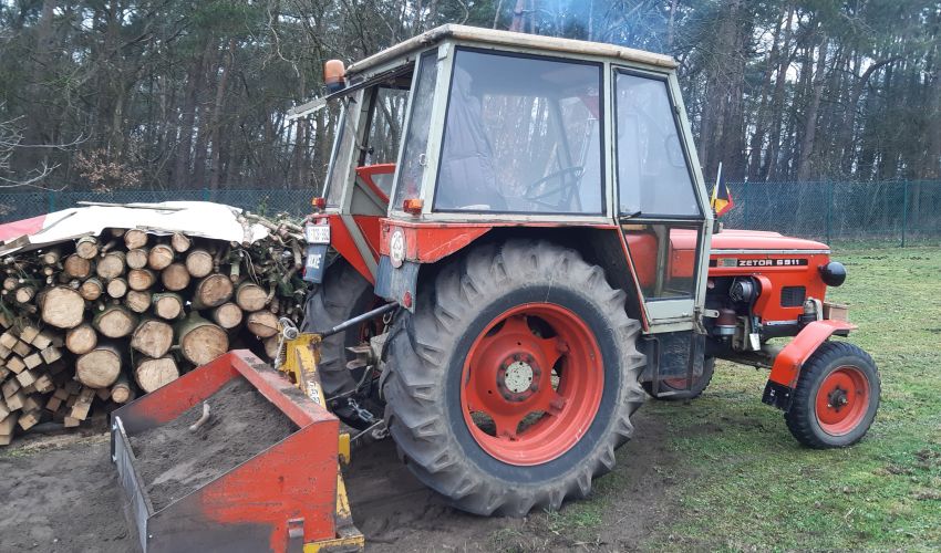 Zetor 6911/6945 Specs and data - United Kingdom