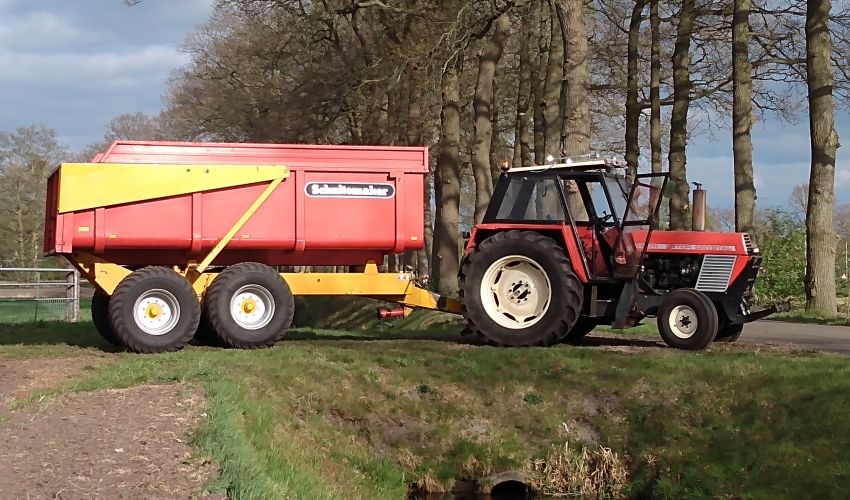 Zetor Crystal 8011 Fiche technique / Info - France