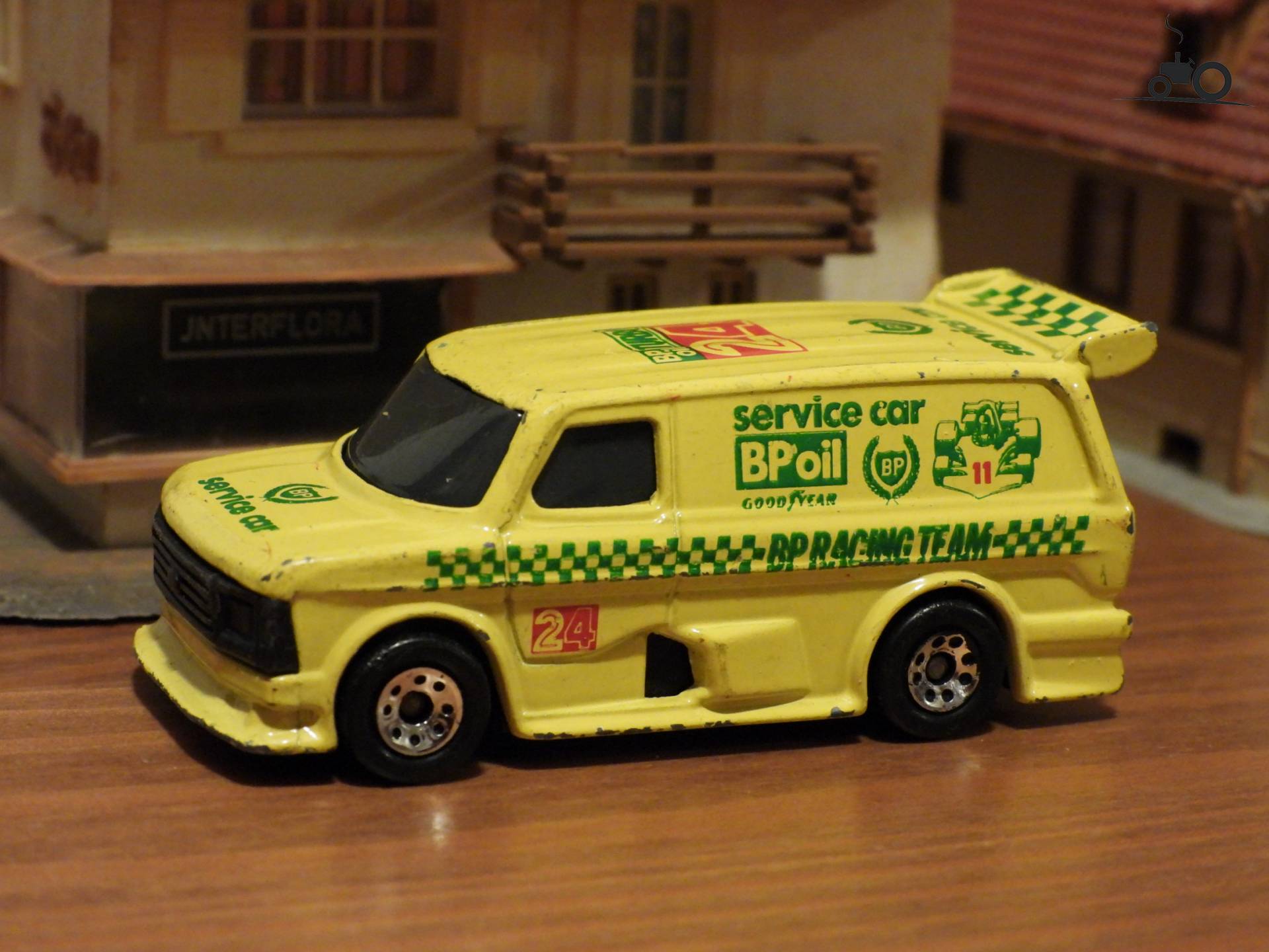 Matchbox Ford Supervan II miniatuur