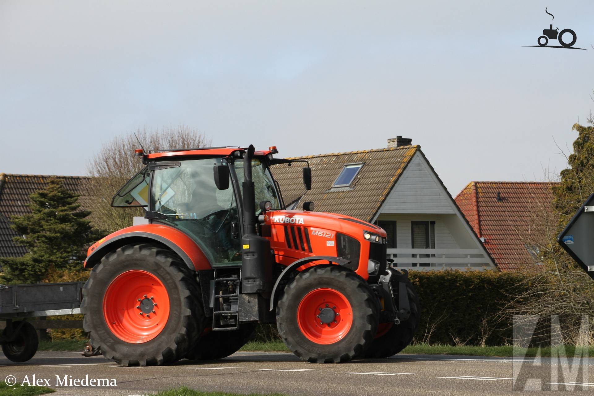 Kubota M6121 in Berlikum