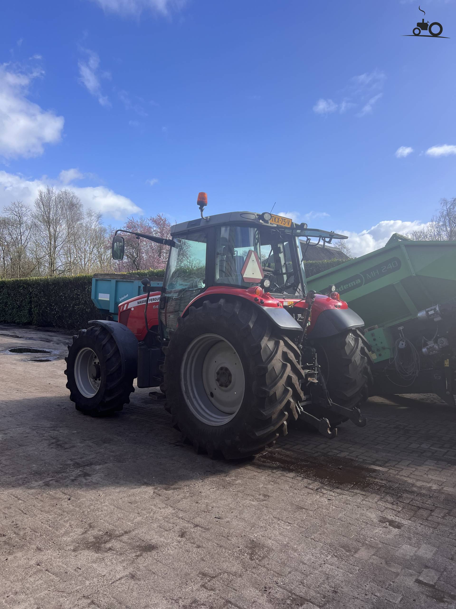 Massey Ferguson 6470 aangepast met 650/65r38 banden