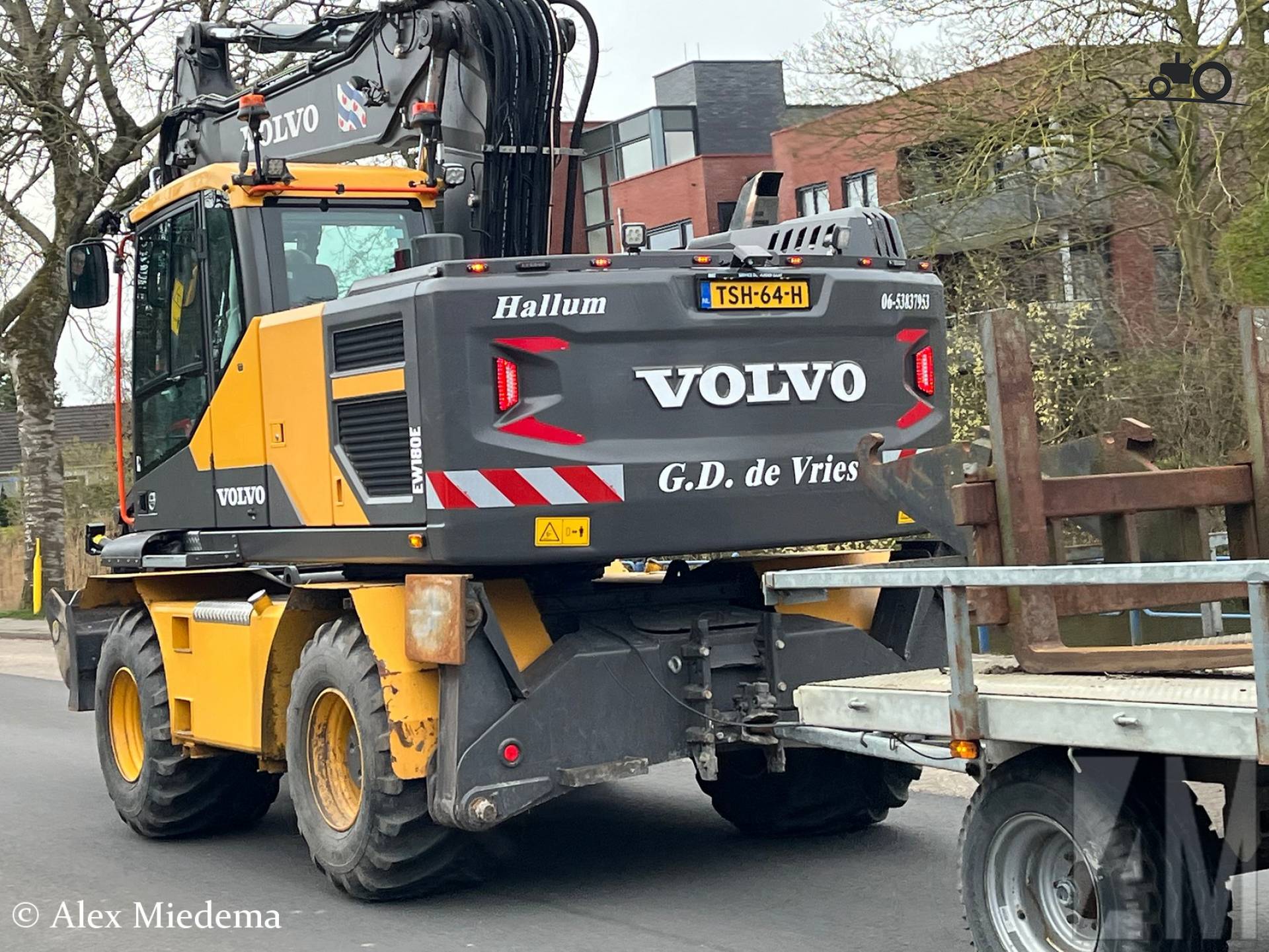 Volvo EW180E van G.D. de Vries