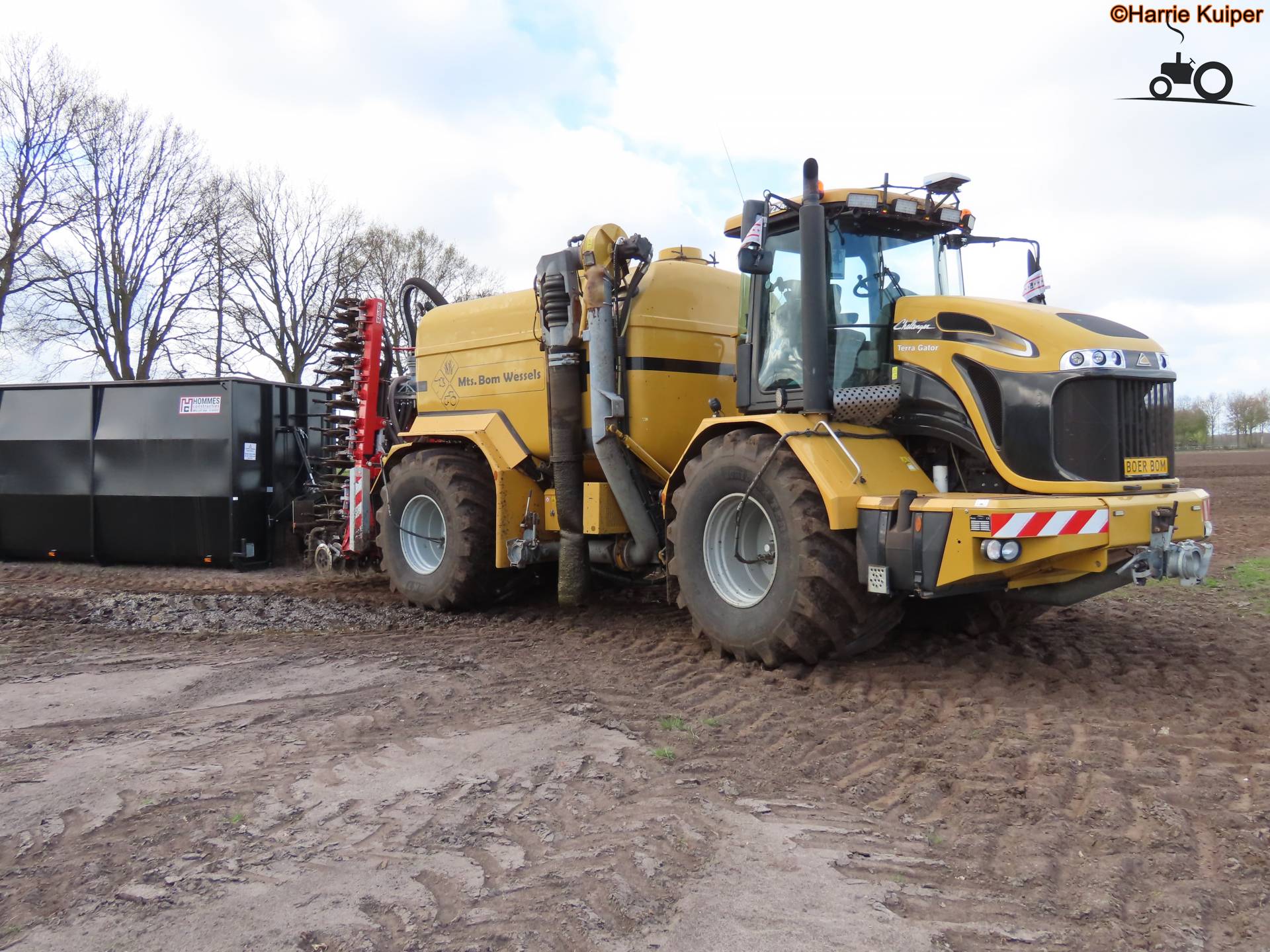 Mts Bom-Wessels bemesting met Terra Gator 2244