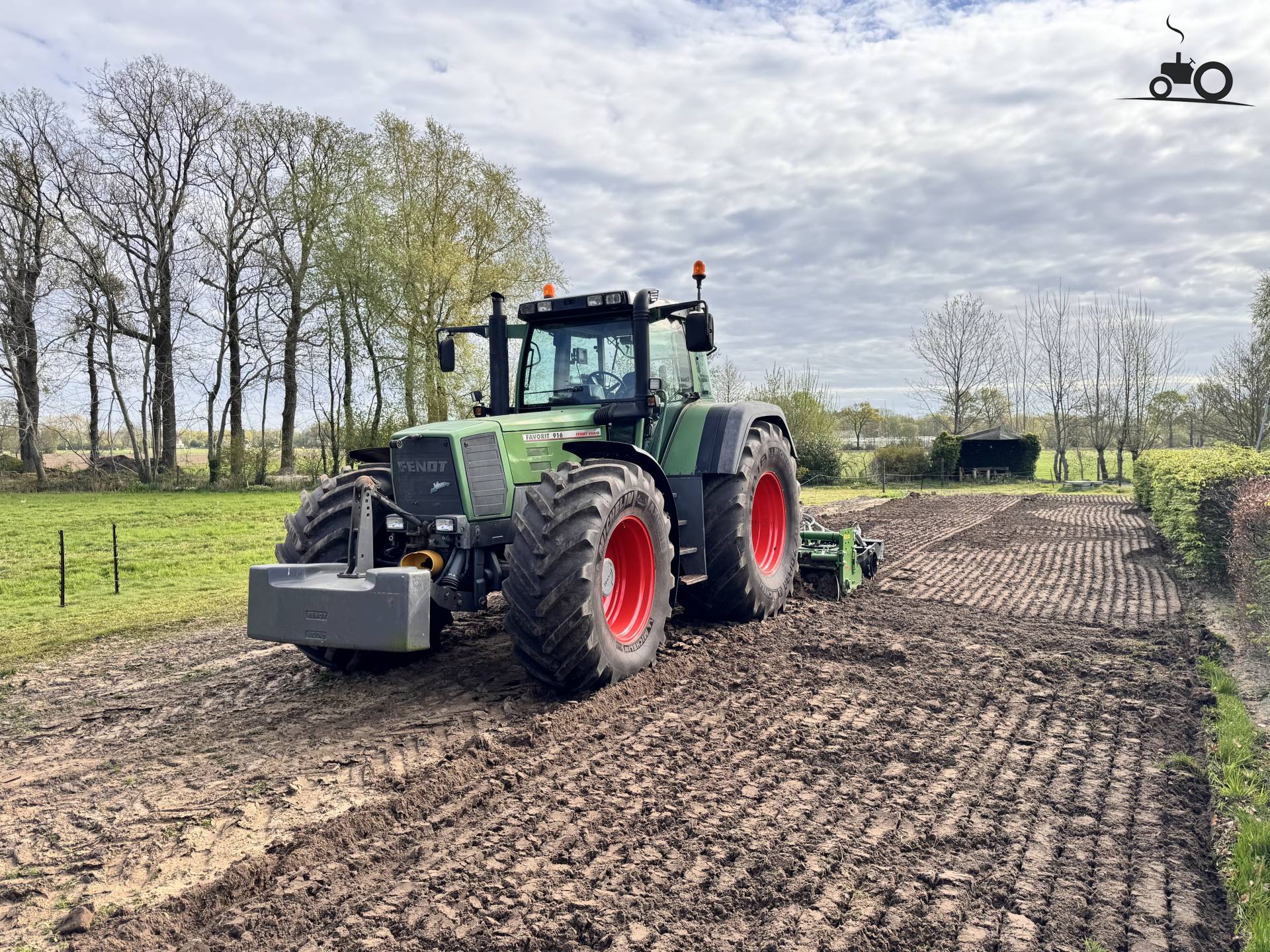 Trattore Fendt 916 Vario con macchina Celli Lothar