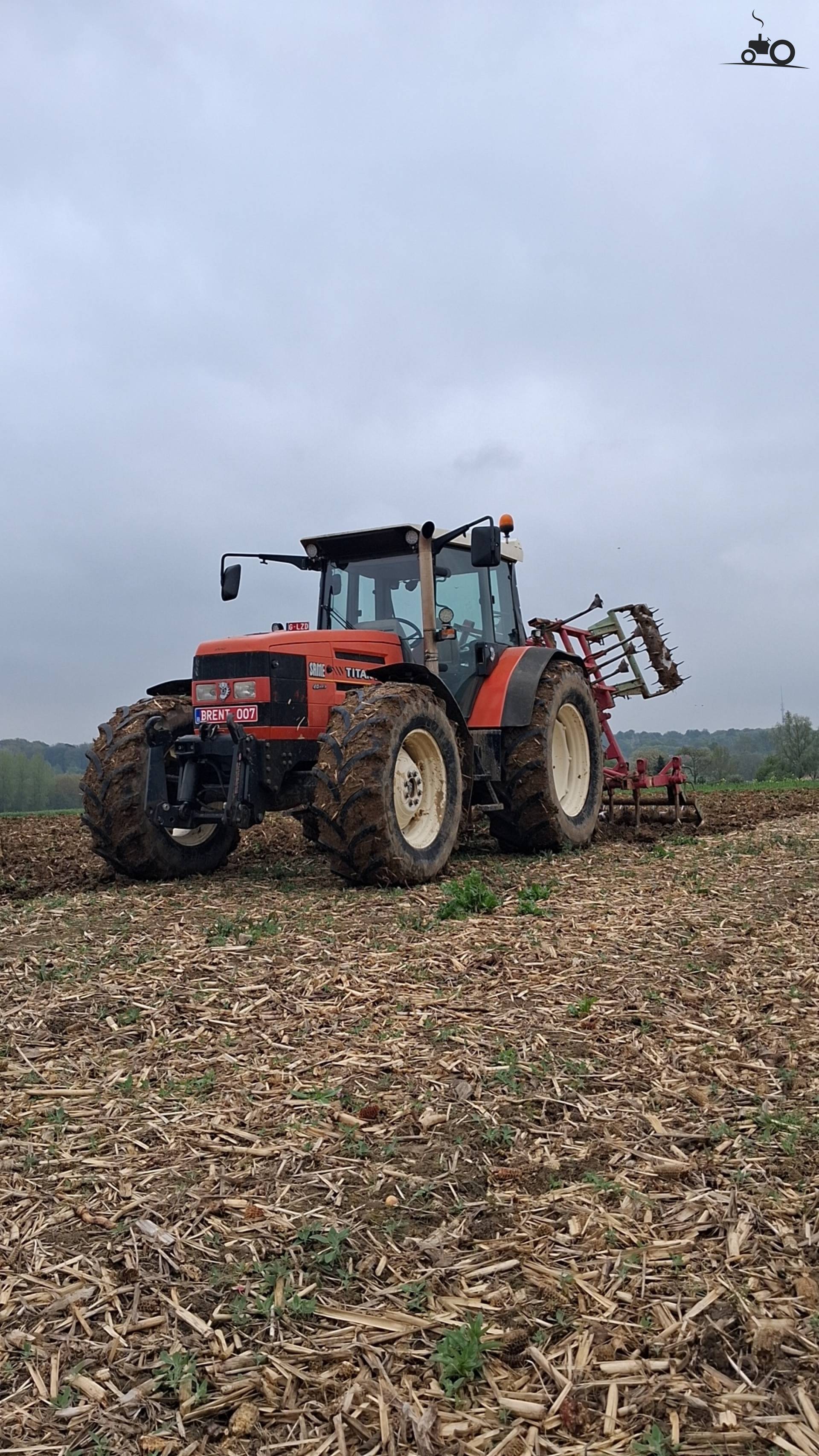 Same Titan 165 mit Steeno-Grubber