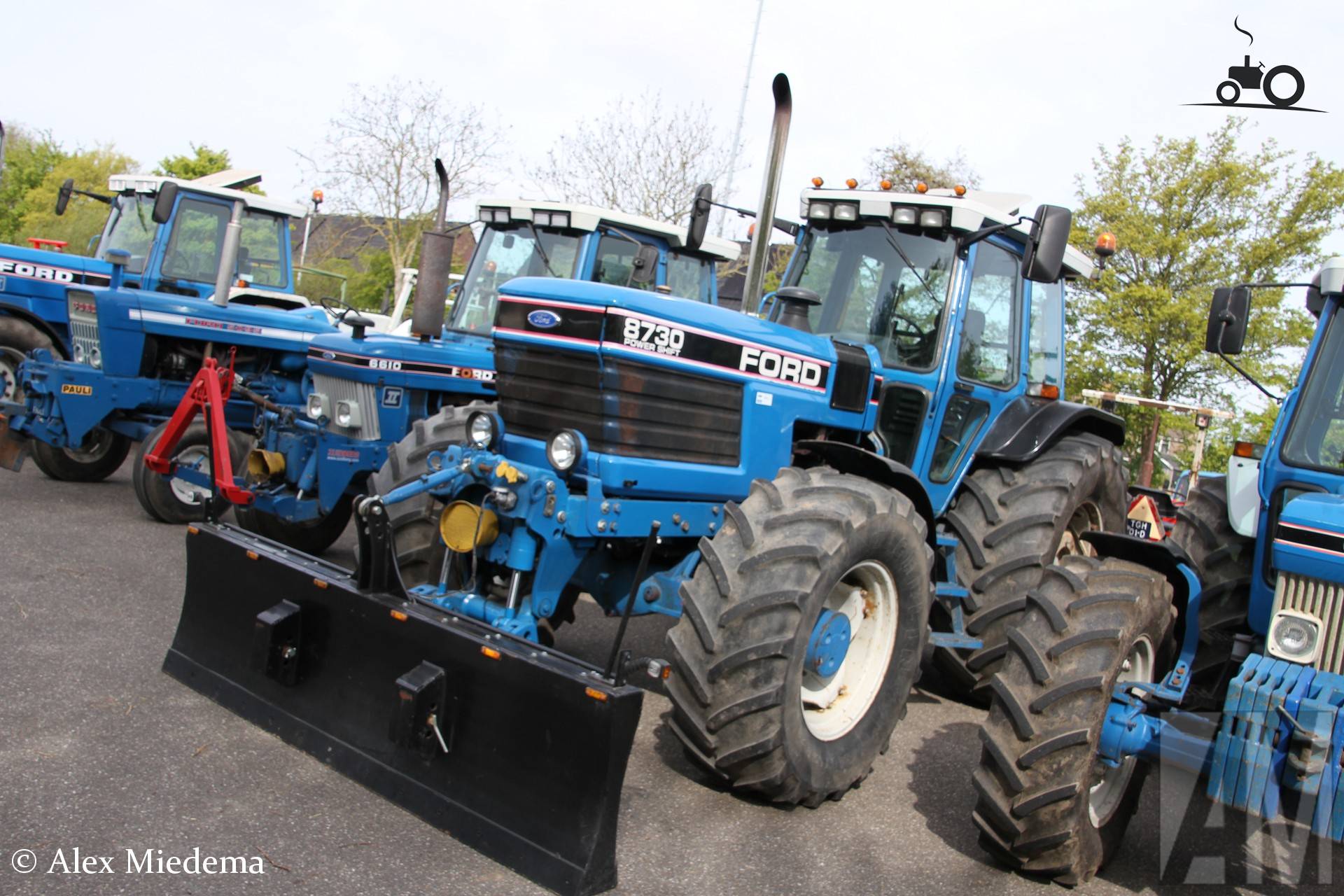 Ford 8730 Oldtimer op Oldtimerdei Minnertsga
