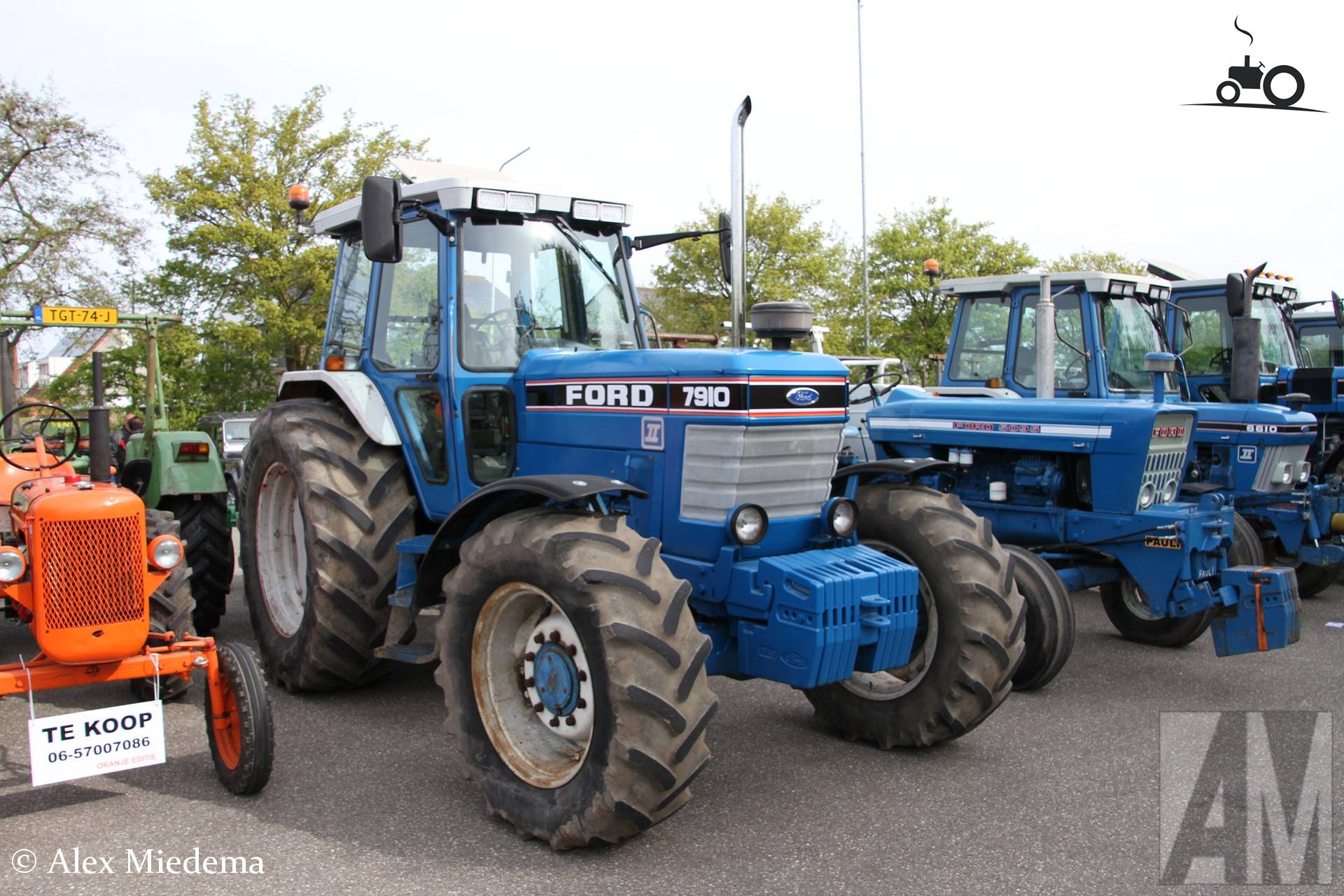 Ford 7910 tractor op Oldtimerdei Minnertsga