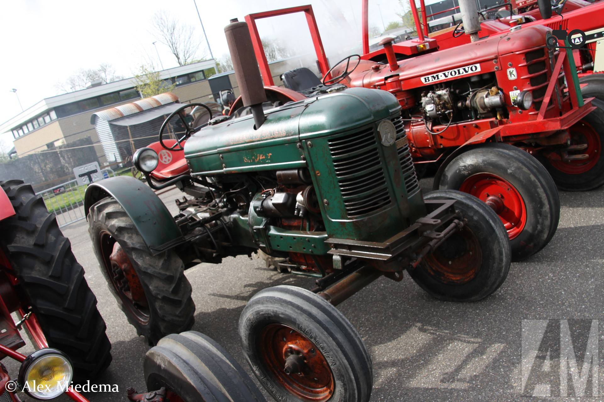 Bolinder-Munktell tractor op Oldtimerdei Minnertsga