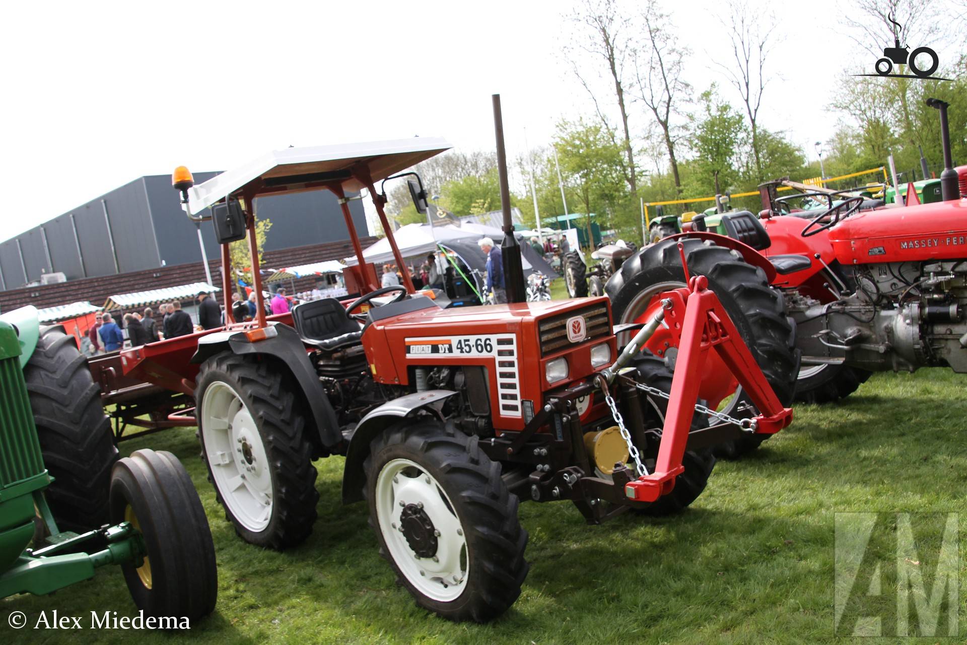 Fiat DT 45-66 Oldtimer in Minnertsga