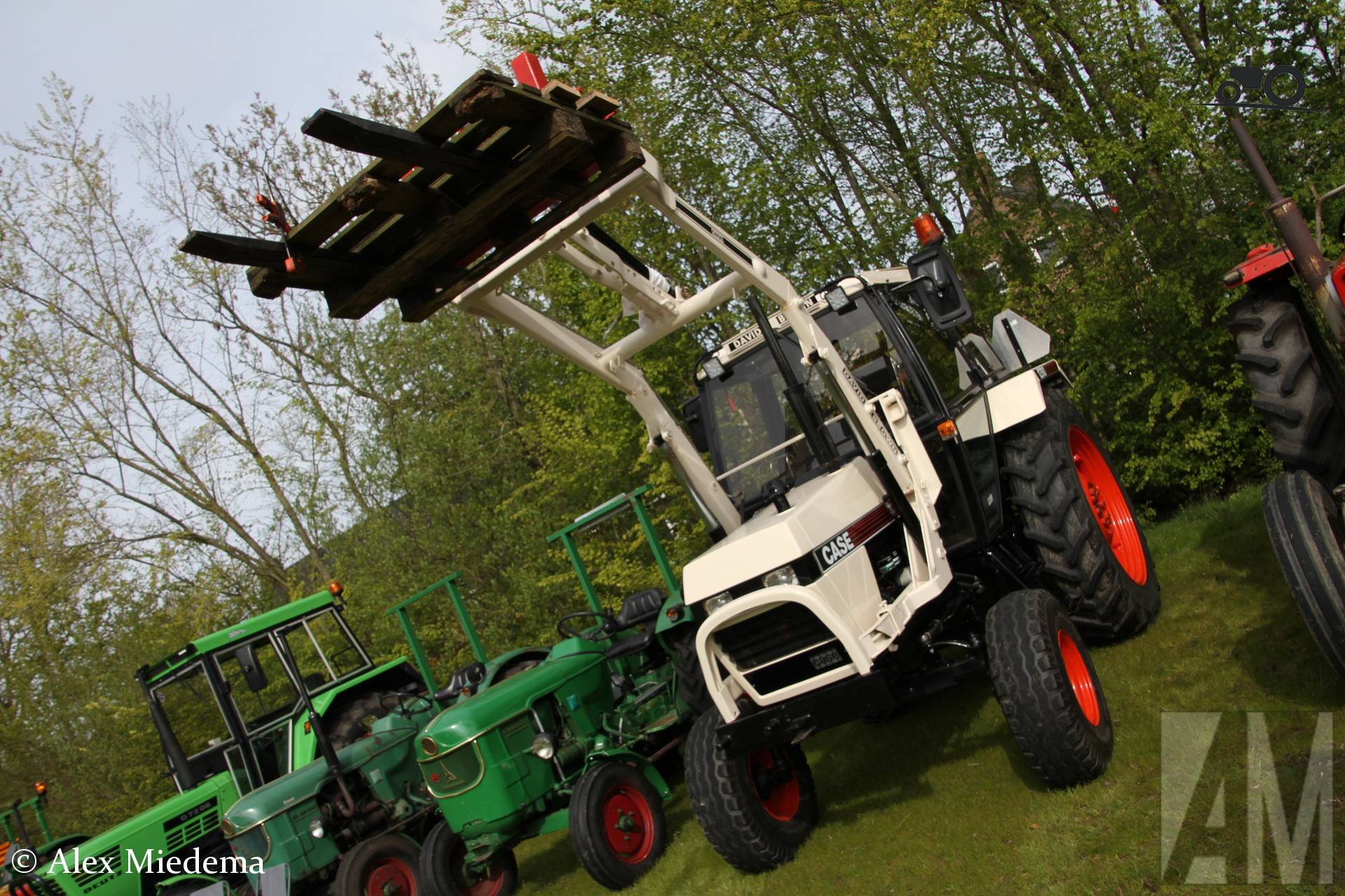 Case David Brown met frontlader