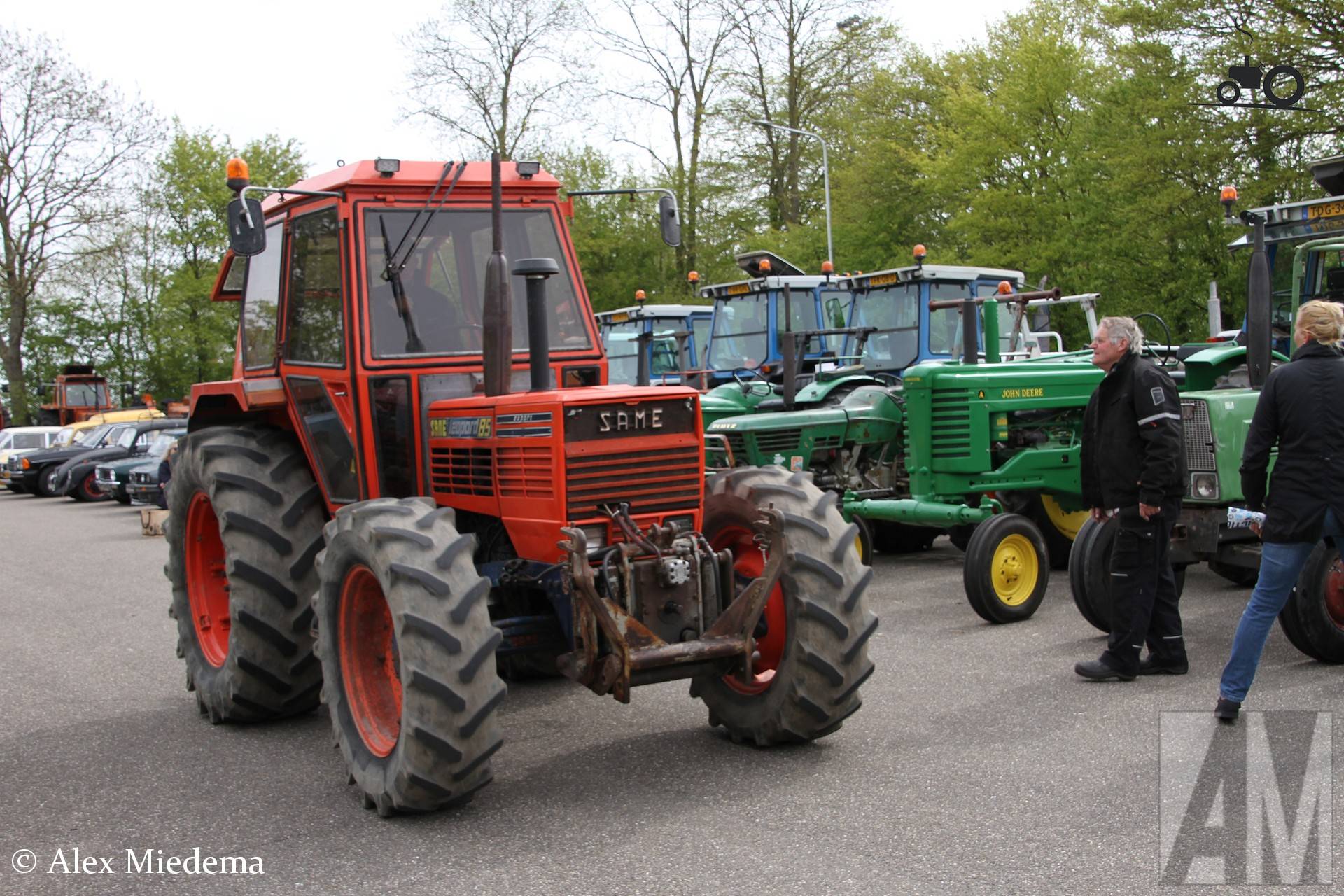 Same Leopard 85 Tractor op Oldtimerdei Minnertsga