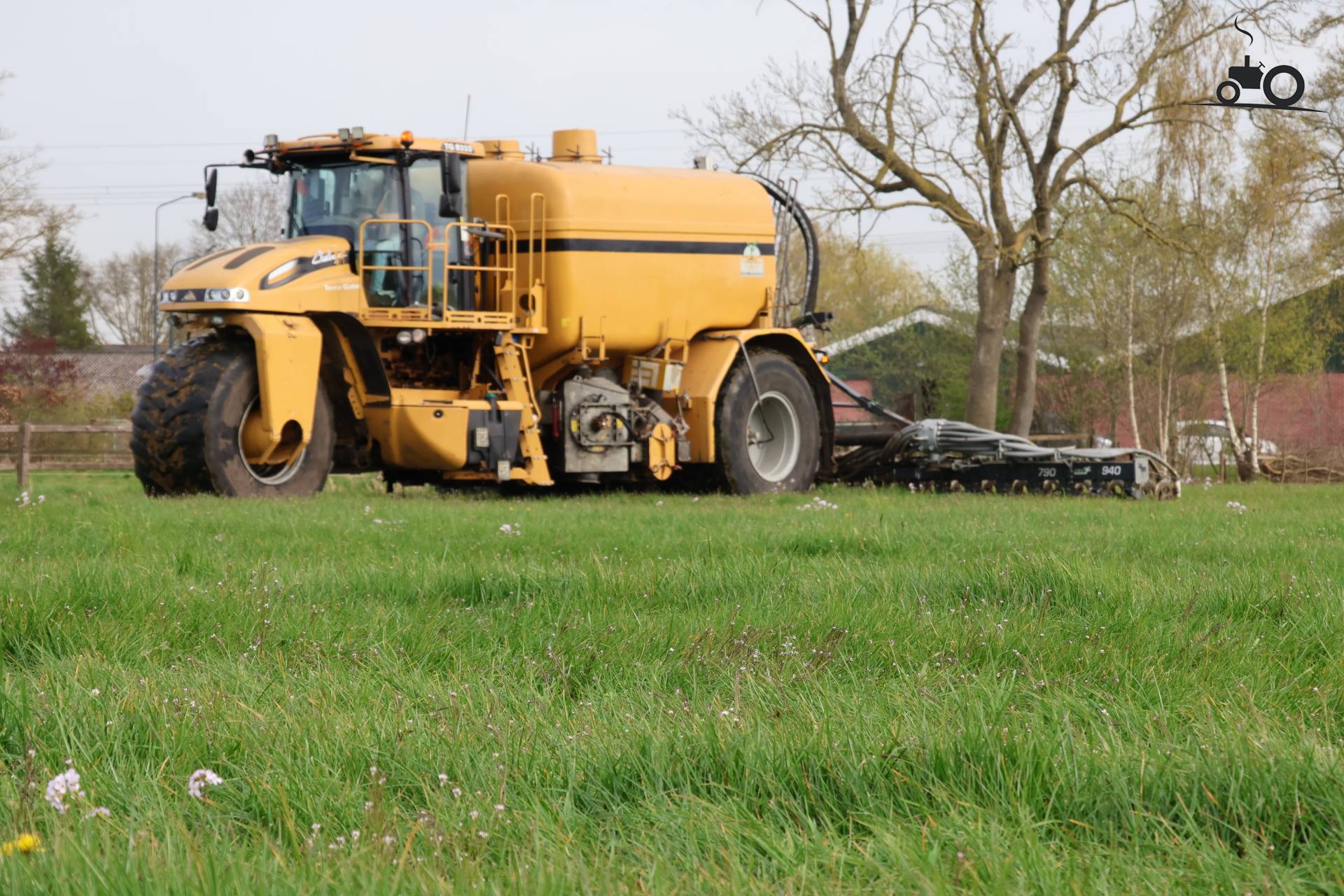 Loonbedrijf Gebr Dreierink met Challenger Terra Gator