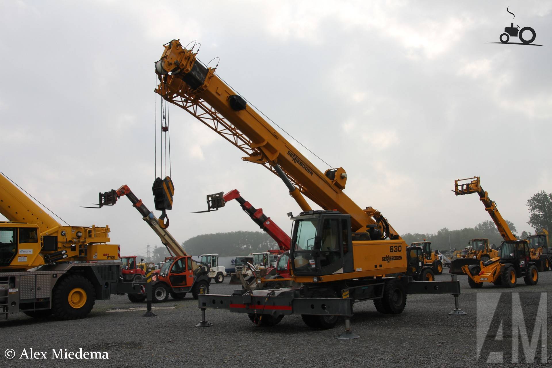 Sennebogen 630 kraan op Benelux veiling