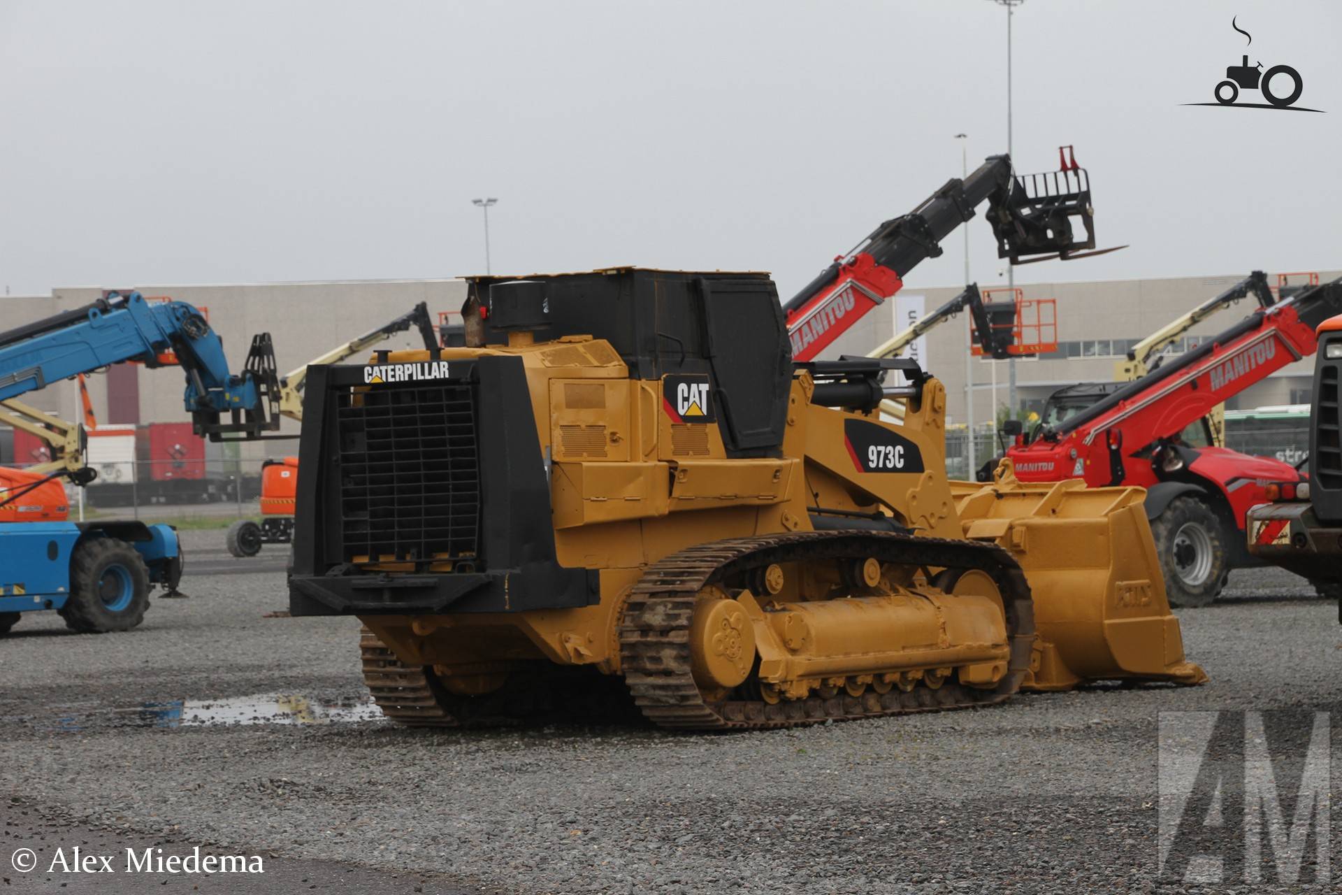 Rupslader Caterpillar 973C met 2650 mm bak