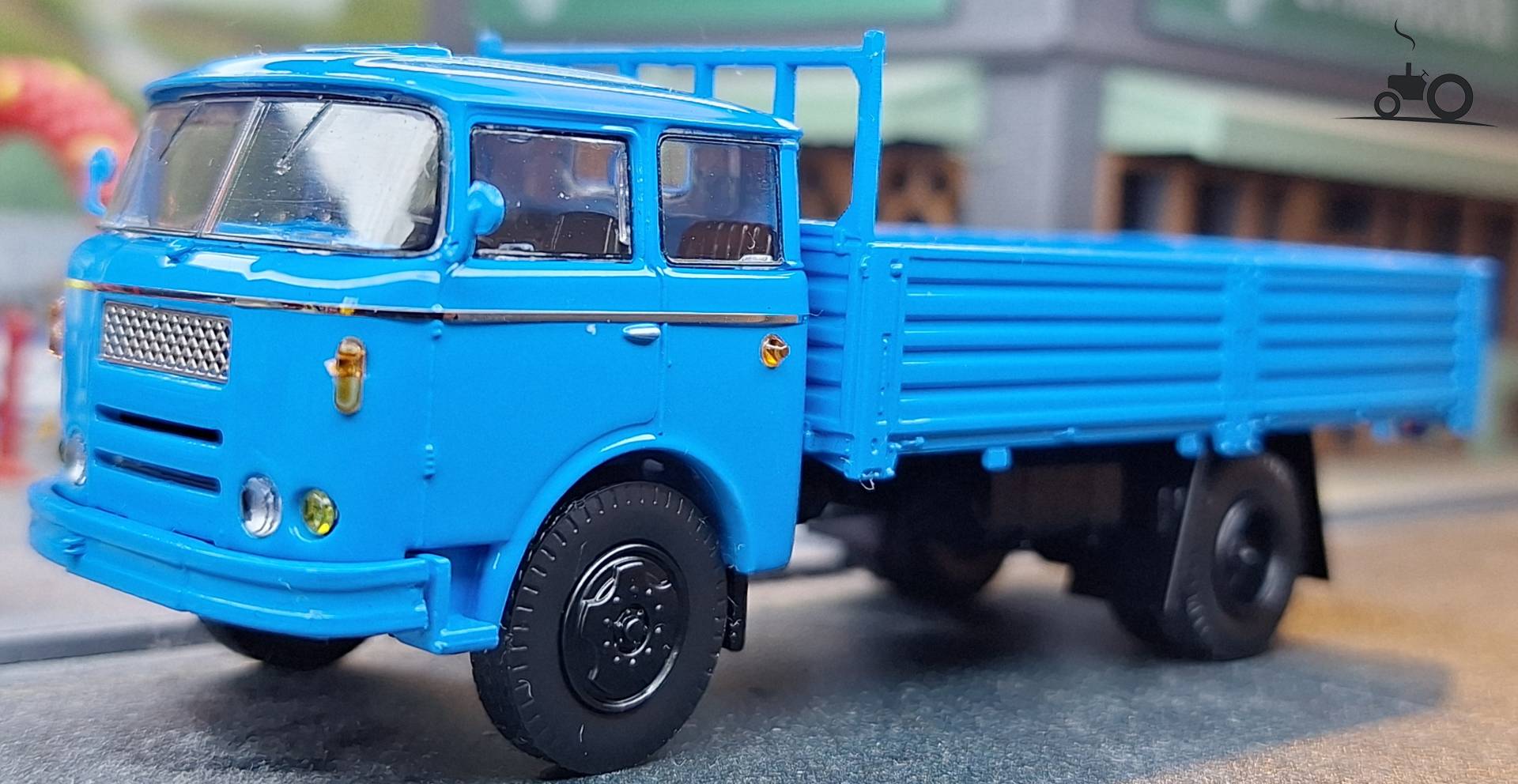 Perka Huanghai JN150 schaal 1:64 model