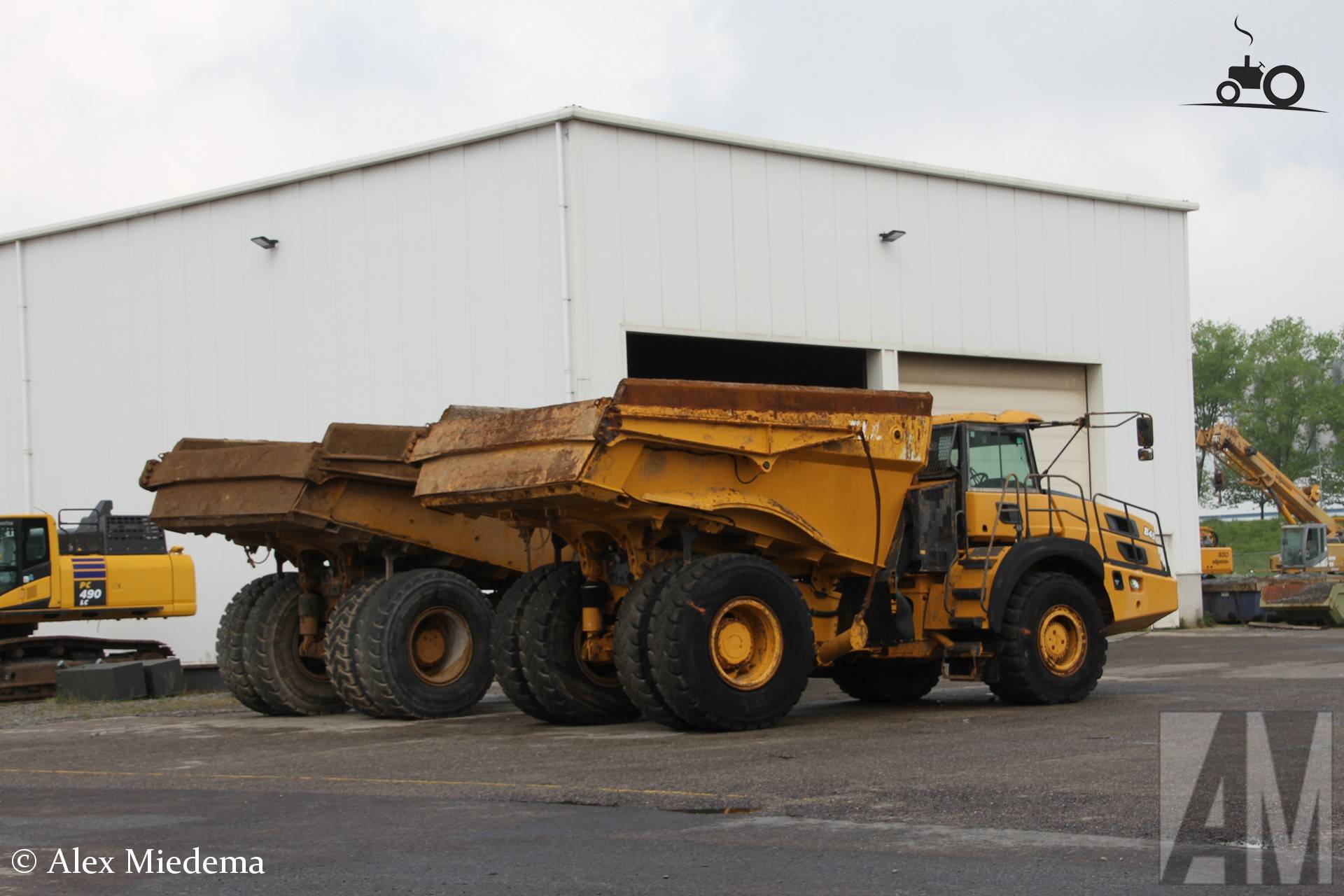 Bell B45E bij spuiterij in Moerdijk