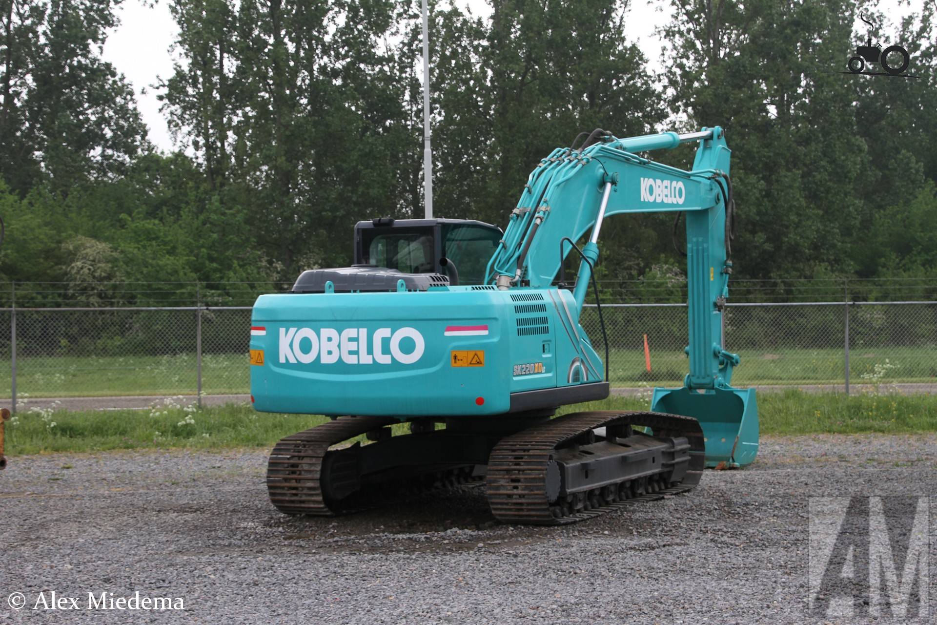 Kobelco SK220XDLC-10 rupskraan in Moerdijk