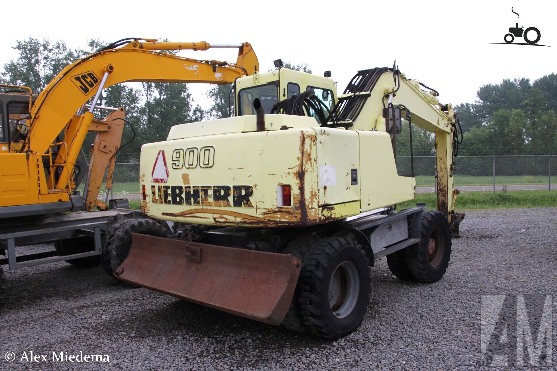 Liebherr 900 Model from 2001 in Moerdijk