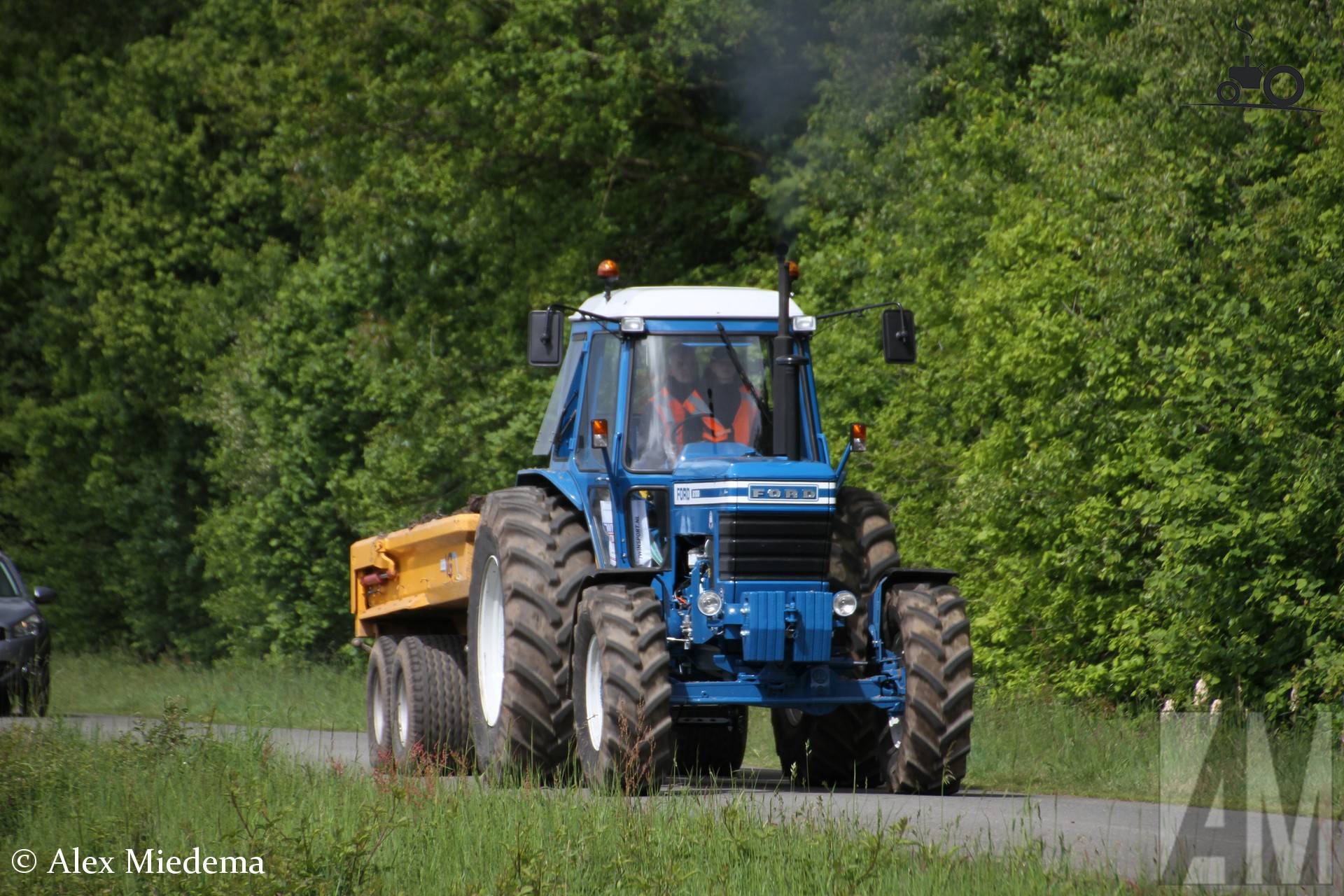 Ford 8100 en VGM Dumper bij evenement in Markelo